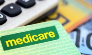 Có thẻ bảo hiểm Medicare bạn sẽ được giảm chi phí khám bệnh