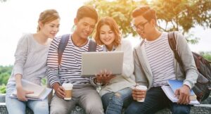 Có nhiều cơ hội việc làm cho những ai trở thành thường trú nhân Úc