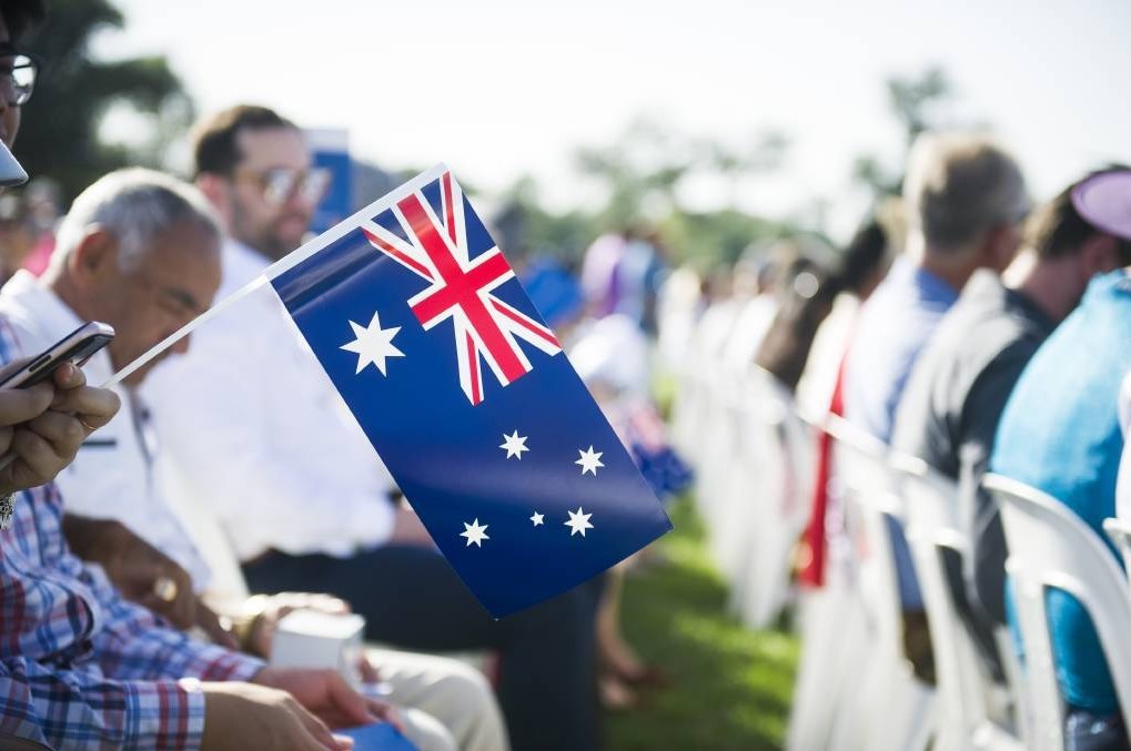 Làm sao định cư Úc? Cần trang bị về kiến thức ngôn ngữ