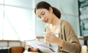 Bảo lãnh hôn thê đi Úc nhưng không nắm rõ thông tin của đối phương
